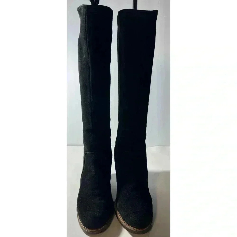 Black Knee-High Women's Boots